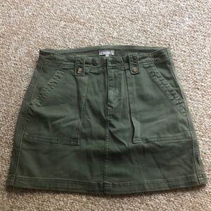 Green mini skirt - large pockets
